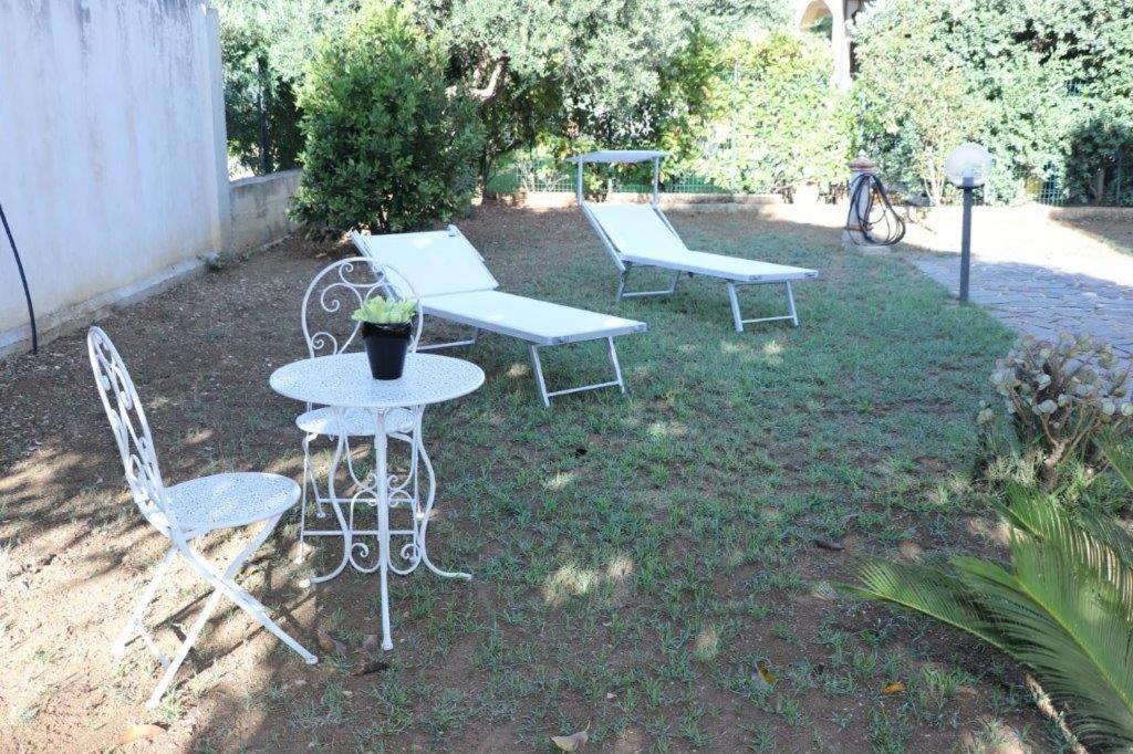 Villa Cavalluccio Marino Con Piscina Idromassaggio คารินิ ภายนอก รูปภาพ